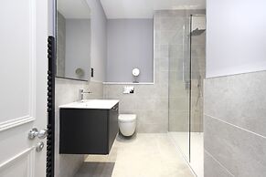 JOIVY Luxurious 2 Br Apt On Notable George Street