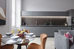 JOIVY Luxurious 2 Br Apt On Notable George Street