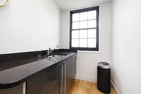 JOIVY Luxury Flat Near Edinburgh Castle