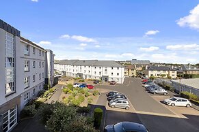 JOIVY Stunning 2-Bed Flat W/ Free Parking