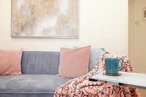 JOIVY Modern flat in City Centre - For up to 3 guests