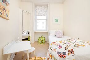 JOIVY Modern flat in City Centre - For up to 3 guests