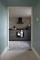 JOIVY Observatory House & Apartment