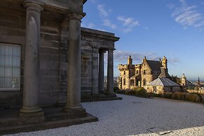 JOIVY Observatory House & Apartment