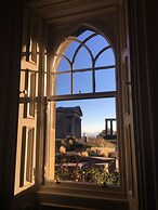 JOIVY Observatory House & Apartment