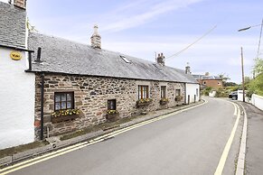 JOIVY The Nest- Cosy Holiday Cottage