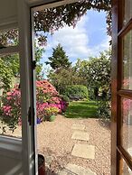 JOIVY The Nest- Cosy Holiday Cottage