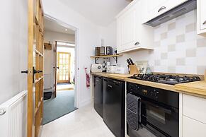 JOIVY The Nest- Cosy Holiday Cottage