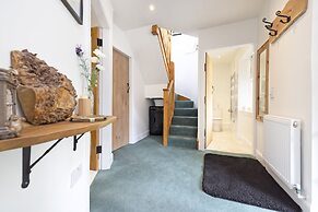 JOIVY The Nest- Cosy Holiday Cottage