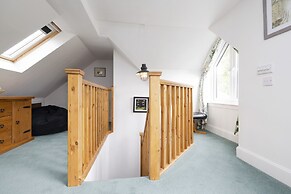 JOIVY The Nest- Cosy Holiday Cottage