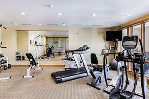 Lake View Ski Chalet