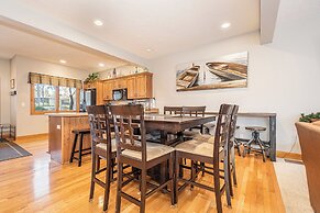 Marsh Hill Villa by Taylor Made Deep Creek