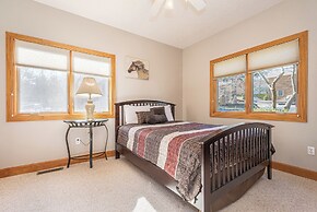 Marsh Hill Villa by Taylor Made Deep Creek