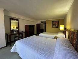 Hotel Arroyo Express