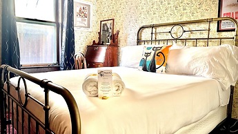 Hotel La More at The Bisbee Inn