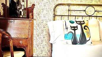 Hotel La More at The Bisbee Inn