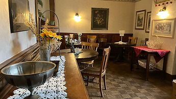 Hotel La More at The Bisbee Inn