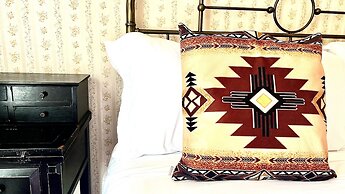 Hotel La More at The Bisbee Inn