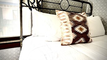 Hotel La More at The Bisbee Inn