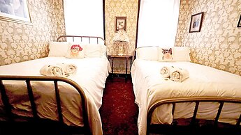 Hotel La More at The Bisbee Inn