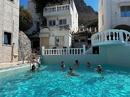 Cozy 3 Bedroom House in Hersonisos