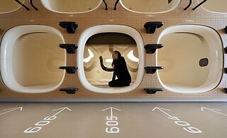 9h nine hours Ningyocho