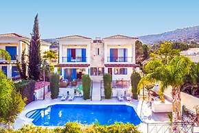 Villa Galina in Neo Chorio