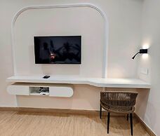 Lake View Hotel and Resort