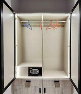 Lake View Hotel and Resort