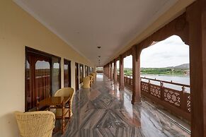 Lake View Hotel and Resort