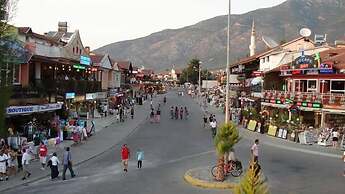 Residence 222 Hisarönü