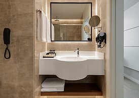 Gleam Collection Hotel