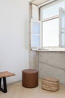 Modern Coastline Apartment