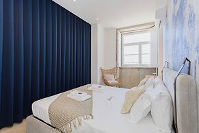 Modern Coastline Apartment