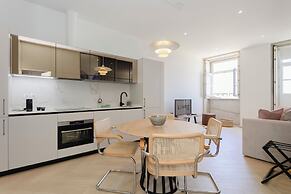 Modern Coastline Apartment