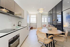 Modern Coastline Apartment