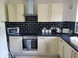 Stunning 2-bed Flat in Haverfordwest