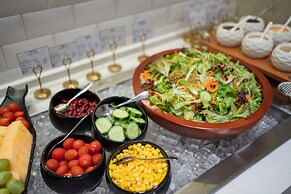 Holiday Inn Express Jiangmen Yinhu Bay by IHG