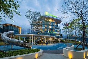 Holiday Inn Express Jiangmen Yinhu Bay by IHG