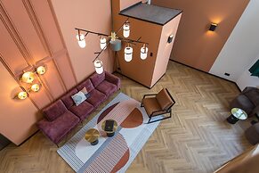 Hotel de Timmerfabriek  Kloeg Collection