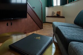 Hotel de Timmerfabriek  Kloeg Collection