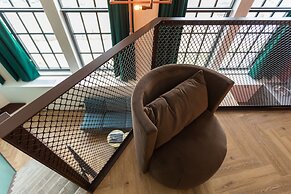 Hotel de Timmerfabriek  Kloeg Collection