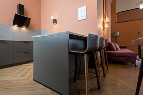 Hotel de Timmerfabriek  Kloeg Collection