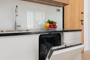 Warsaw Bonifraterska by Renters