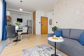 Warsaw Bonifraterska by Renters