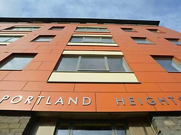 Modern 2 bed Apartment, City Centre, Wifi