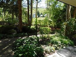 Village Center 1j 2 Bedroom Condo by RedAwning