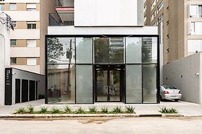 Charlie Sabiá Moema