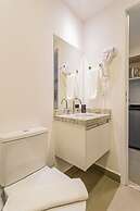 Charlie Sabiá Moema