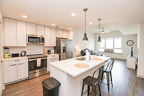 Uptown Fully Furnished Apartments